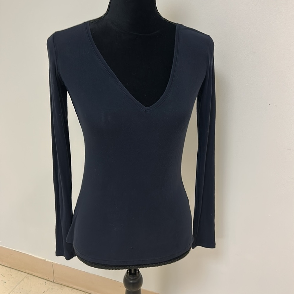 Theory Black Fitted Top, Size P